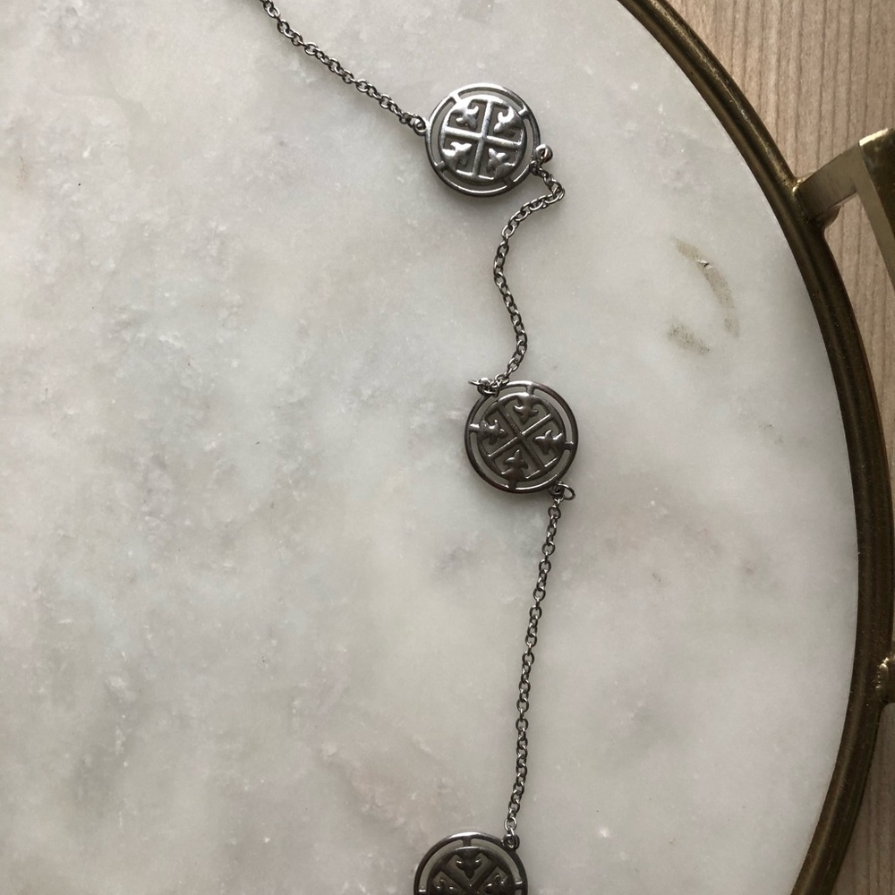 Silver Delicate Design Necklace - image 3